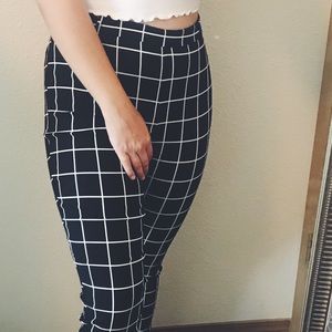 Geometric grid pants